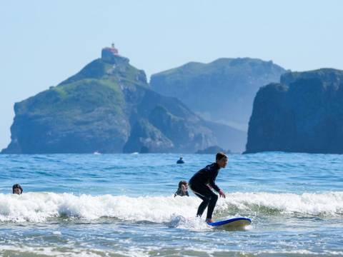 Uretan Basque Surf Center in Bakio