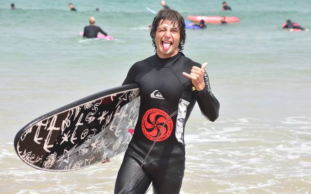 Escuela Cántabra de Surf in Somo